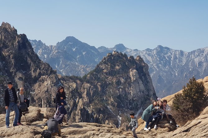 [Premium Private Tour] Mt Seorak & East Sea or Nami island from Seoul - Why Seoraksan makes this a worthwhile day from Seoul