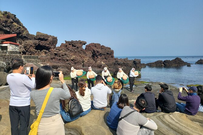 Private 2Days Tour Best Jeju attraction place in Jeju island - Weather, closures, and practical planning