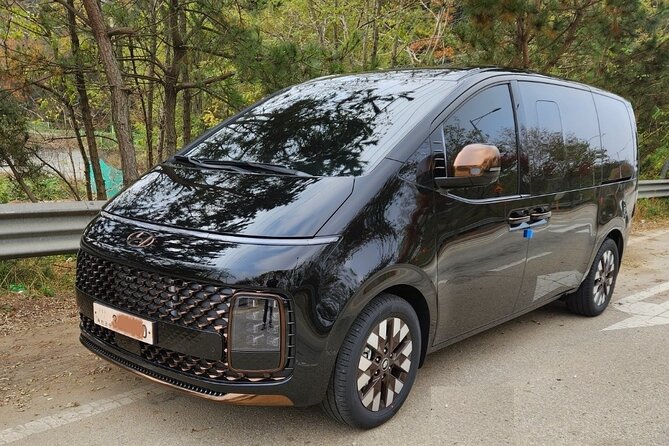 Private Airport Transfer <em> Incheon Airport <-> Seoul (1-5 people) – Key points to know before booking’ /></p>
<ul>
<li><strong>Your driver waits at the arrival gate:</strong> Look for a name board after immigration and baggage collection.</li>
<li><strong>The transfer is private for up to five people:</strong> No shared van, extra stops, or squeezing onto public transport.</li>
<li><strong>Five standard bags are included:</strong> A large bag counts as two, so pack with the vehicle size in mind.</li>
<li><strong>Departure pickup is set four hours before your flight:</strong> Meet the driver in your hotel lobby.</li>
<li><strong>Flight delays are covered by the meeting plan:</strong> The driver checks your flight schedule and waits for you.</li>
<li><strong>A child seat costs extra:</strong> For a child aged 0 to 2, pay KRW 20,000 directly to the driver, subject to availability.</li>
</ul>
<h2>Why a private Incheon transfer can be worth it</h2>
<p> Incheon Airport <-> Seoul (1-5 people) – Why a private Incheon transfer can be worth it’ /></p>
<p><p>The distance between Incheon Airport and Seoul changes the value equation. A solo passenger with light luggage may find the airport train or bus cheaper. For a family or group of friends, the private price of <strong>$95.95 per group of up to five</strong> works out to about $19 per person if the vehicle is full.</p>
</p>
<p><p>That is not the rock-bottom way to reach Seoul, but it buys more than a car ride. You avoid finding a taxi rank, working out which train or bus serves your hotel, and hauling bags through a station after a long flight. You also go straight to your hotel rather than making a second transfer in the city.</p>
</p>
<p><p>The service is one way only. You need to book the airport-to-hotel ride and hotel-to-airport ride as separate transfers if you want both directions. That detail matters, since the advertised price is not for a round trip.</p>
</p>
<p><p>The ride takes about 90 minutes, though traffic can affect the actual time. You can sit back, watch Seoul come into view, work on your phone, or simply recover from the flight. The vehicle is private, so only your group rides.</p>
</p>
<div class="twil" style="margin: 20px 0; padding: 15px 0;"><p>More Incheon Airport Transfers in Seoul</p><ul style="margin: 10px 0; padding-left: 0; list-style: none;"><li style="margin: 0 0 12px 0; padding: 0 0 12px 0; border-bottom: 1px solid #E0E5ED; line-height: 1.4;"><a href="https://bestkoreatours.com/private-airport-transfer-seoul-city-to-incheon-airport-1-5-pax/">Private Airport Transfer: Seoul City to Incheon Airport (1-5 pax)</a><br><span style="font-size: 0.82em; color: #555;"><span style="color: #23427E;">★</span> 5.0 &nbsp;&middot;&nbsp; 52 reviews</span></li><li style="margin: 0 0 12px 0; padding: 0 0 12px 0; border-bottom: 1px solid #E0E5ED; line-height: 1.4;"><a href="https://bestkoreatours.com/private-transfer-incheon-airport-seoul-korea/">Private Transfer Incheon Airport <-> Seoul Korea</a><br><span style="font-size: 0.82em; color: #555;"><span style="color: #23427E;">★</span> 4.5 &nbsp;&middot;&nbsp; 44 reviews</span></li><li style="margin: 0; padding: 0; border-bottom: none; line-height: 1.4;"><a href="https://bestkoreatours.com/private-airport-transfer-incheon-airport-%e2%87%94-seoul-up-to-7-or-11-people/">Private Airport Transfer – Incheon Airport ⇔ Seoul (Up to 7 or 11 people)</a><br><span style="font-size: 0.82em; color: #555;"><span style="color: #23427E;">★</span> 5.0 &nbsp;&middot;&nbsp; 42 reviews</span></li></ul></div><h2>Arriving at Incheon and finding your driver</h2>
<p><img width="669" height="446" decoding="async" src=