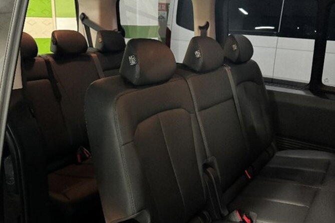 Private Airport Transfer: Incheon Airport to Seoul City (1-5 pax) - The first 60 minutes after your flight