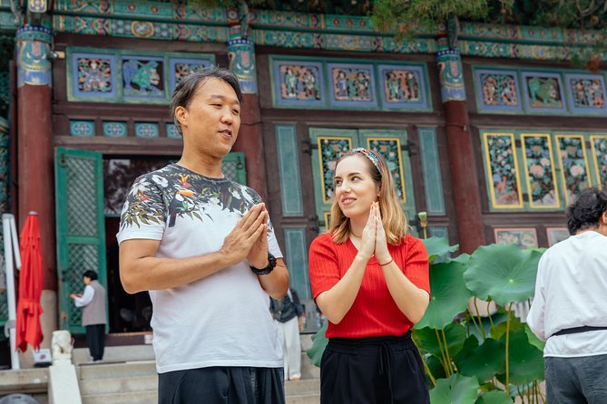 Private City Kickstart Tour: Seoul - Deoksugung Palace and the route that may change