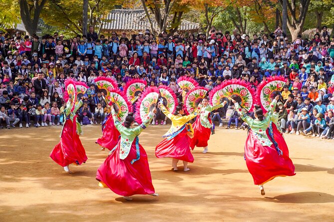 Private Day Trip to Korean Folk Village and Hwaseong Fortress - Key things to know before booking