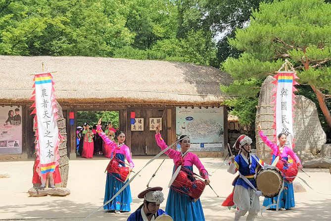 Private day trip to Korean Folk Village & Dae Jang Geum Park - Three hours at Korean Folk Village