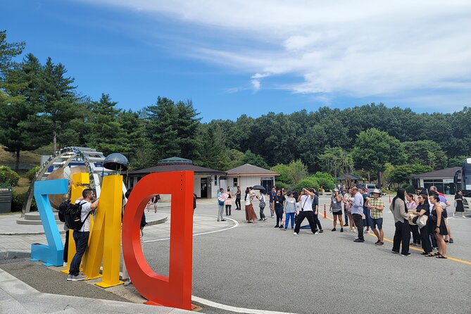 Private DMZ(Demilitarized Zone) Tour with DMZ experts - Leaving Seoul in a private vehicle