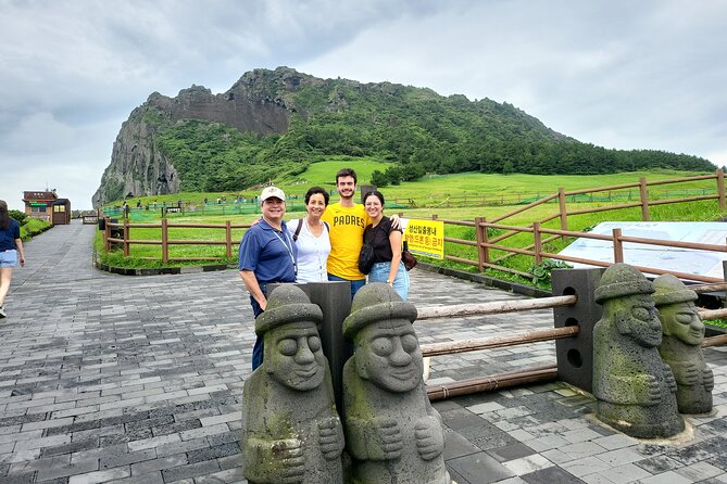 Private Full Day Tour World Natural Heritage & UNESCO in jeju - Seopjikoji and the drama-shooting trail