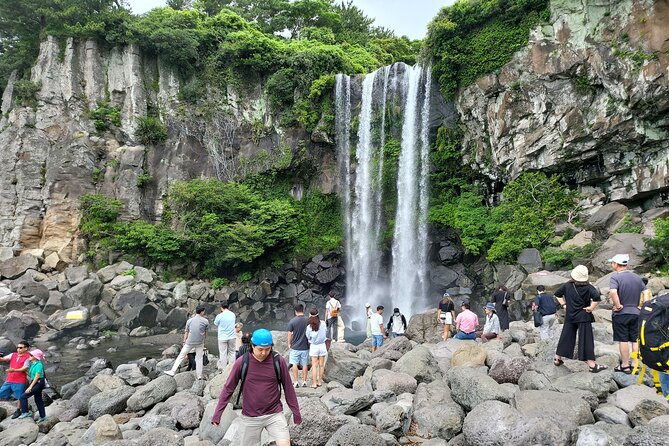 Private Half Day South and West Tour in Jeju Island - Yongmeori Coast beneath Sanbangsan Mountain