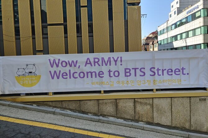 Private K-pop boyband Location Tour from Seoul City with Pickup - Seoul Forest and SUGA’s Love Yourself photo
