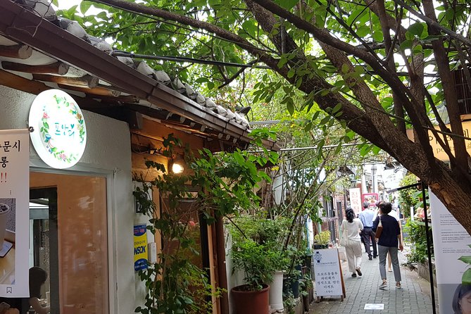 Private Layover Tour from Incheon Airport to Seoul - Insadong for crafts, tea, and traditional Seoul