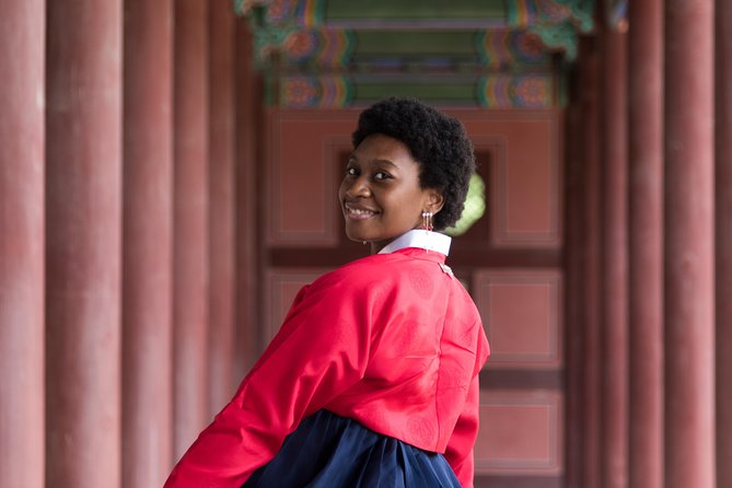 Private Palace Photo Shoot in Seoul with a Photographer - More than 200 originals and at least 20 edits