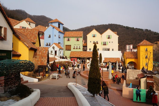 Private Tour Nami Island with Petite France 'and/or' The Garden of Morning Calm - A private guide changes the pace