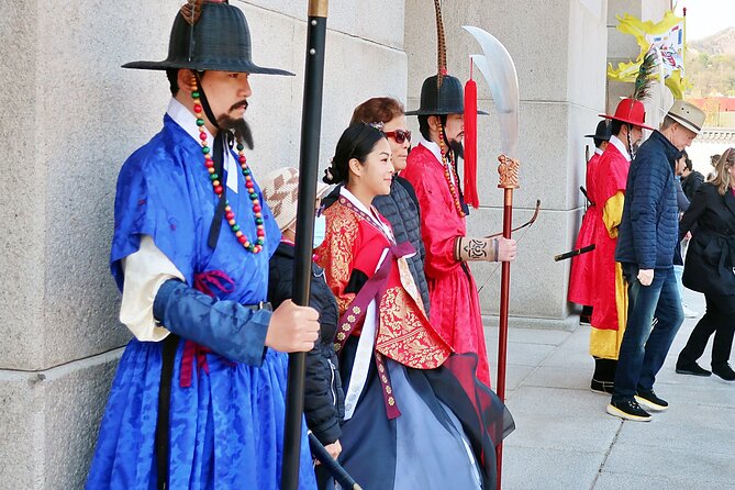 Private Tour : Royal Palace & Traditional Villages wearing Hanbok - The highway to Korean Folk Village