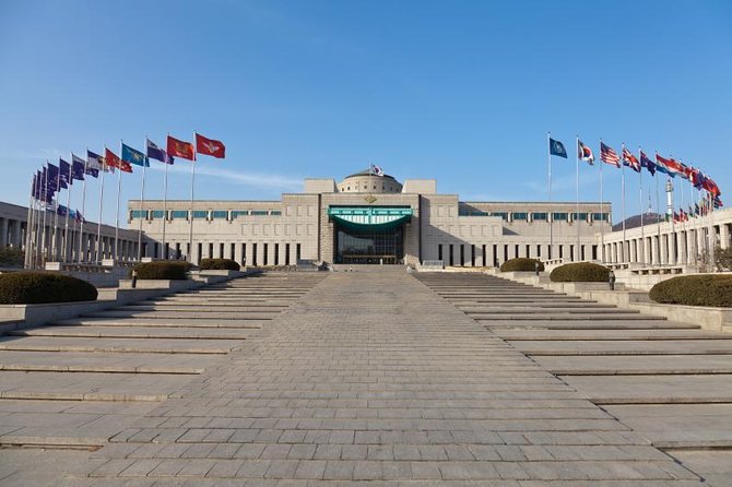 Private Tour: Talk show with N.K. Defector and Short Hiking - Key points to know before booking
