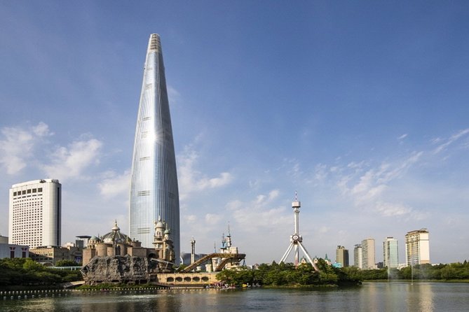 Private Tour to Lotte Tower, Aquarium and Lotte world Theme park - Seoul Sky: Seoul from floors 117 to 123