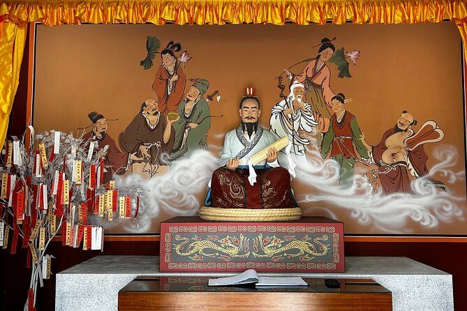 Seogwipo(the southern city of Jeju) Art Museum Walking Tour - What $55 gets you