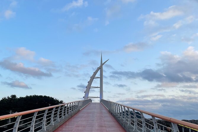 Seogwipo(The southern city of Jeju)City Walking Tours with Sunset - Cheonjiyeon Falls and the meeting of earth and sky