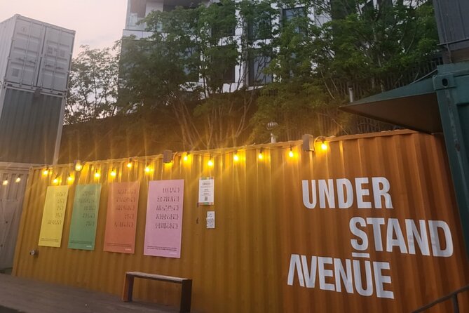 Seongsu-dong Walking Tour: K-Pop, Culture, Cheer, Friends & Relax - Seongsu Art Hall and Coupang Seongdong 1 Camp