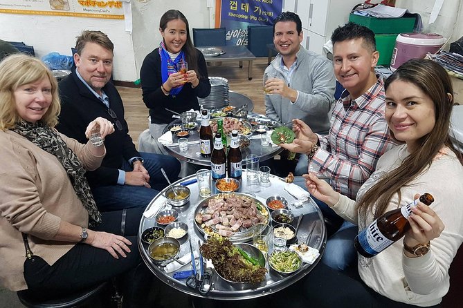 Seoul: Anthony Bourdain-Inspired BBQ and Pub Experience - What the guide adds to the food