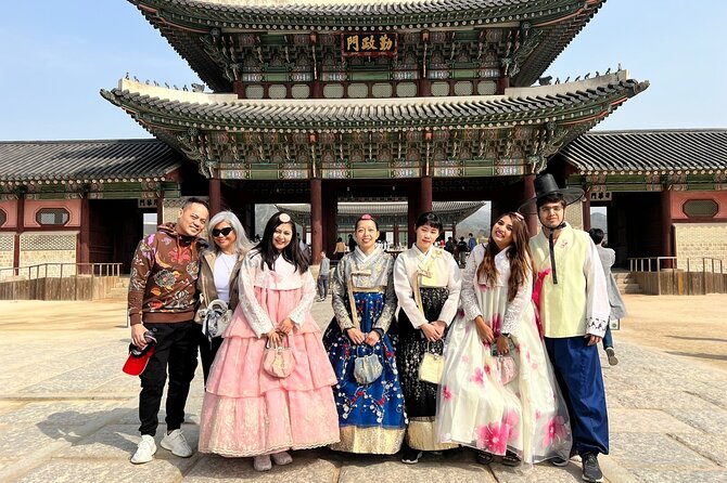 Seoul: City Highlights and Historical Experience No Shopping - The walk to Insadong is part of the value