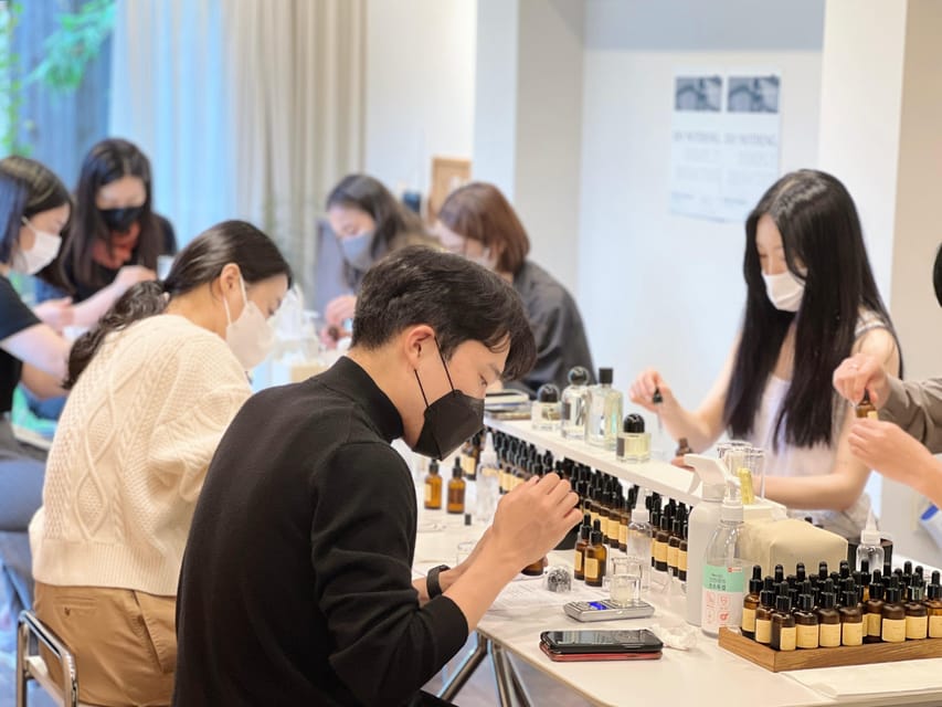 Seoul: Create Your Own Natural Perfume with a Perfumer - Pairing it with Bukchon and Anguk