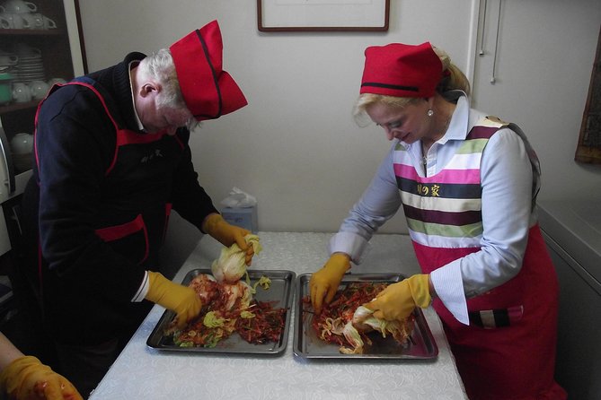 Seoul Cultural Tour - Kimchi Making, Gyeongbok palace with Hanbok - Gyeongbokgung Palace in traditional dress