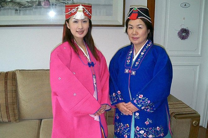 Seoul Cultural Tour - Kimchi Making, Gyeongbok palace with Hanbok - What the $99 price includes