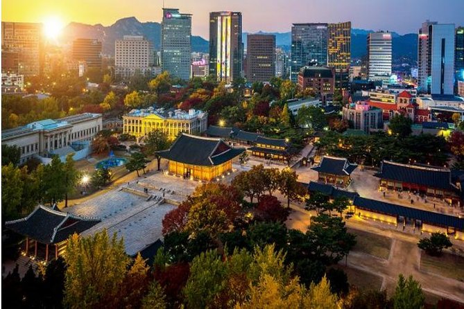 Seoul: Deoksugung Palace Night Tour - What the $35 price gets you