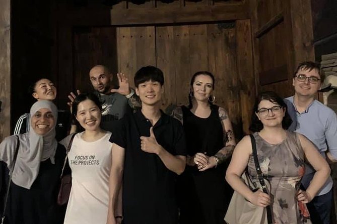 Seoul: Evening Dark History, Folklore & Ghost Story Walking Tour - Gyeonghuigung Palace and Seoul’s uneasy royal past