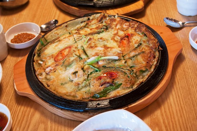 Seoul: Fully Customizable Private Tour - Temples, markets, and everyday Seoul