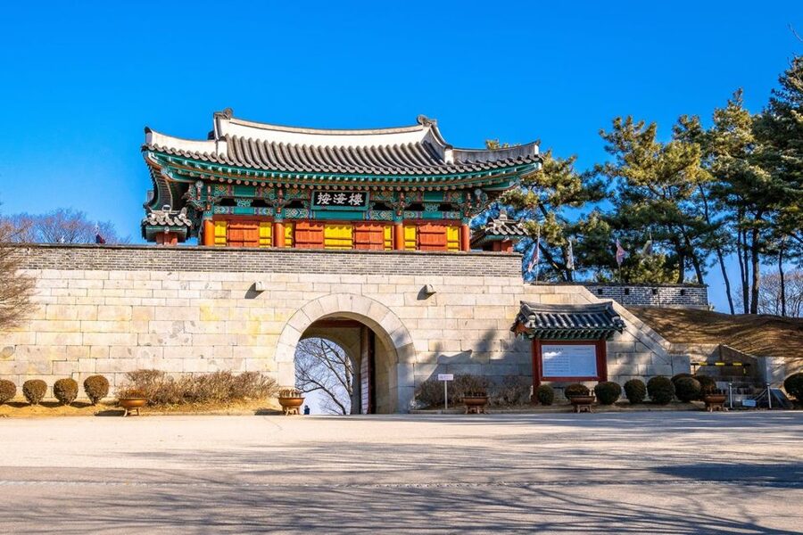 Seoul: Ganghwa Island UNESCO World Heritage Private Tour - Dongmak Beach and the island’s open shoreline