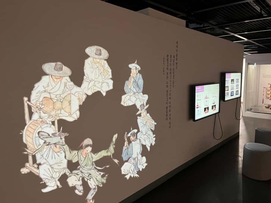 SEOUL: Gugak - Korean Traditional Music Museum&Concert Tour - What you are paying for at $49