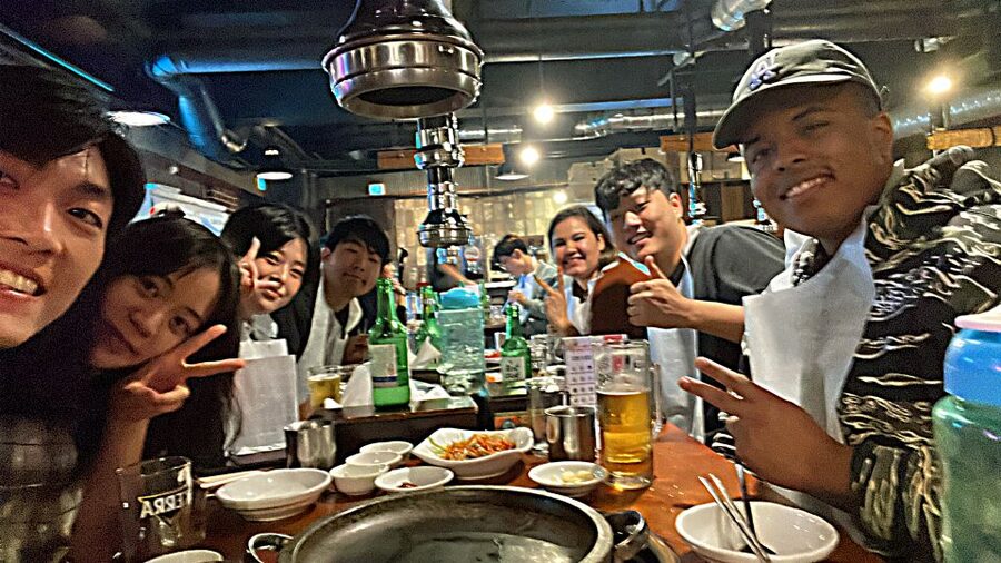 Seoul: Guided City Wall Sunset Hike with Korean Dinner - Starting at Dongdaemun Station, then into Hyehwa
