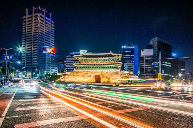 Seoul: Guided Street Food Tour at Namdaemun Market - Is seven tastings in 90 minutes good value?