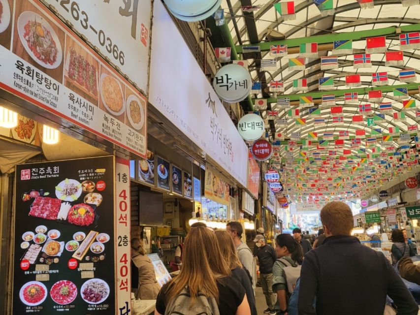 Seoul: Gwangjang Market Netflix Food Tour - Should you book the Gwangjang Market Netflix food tour?