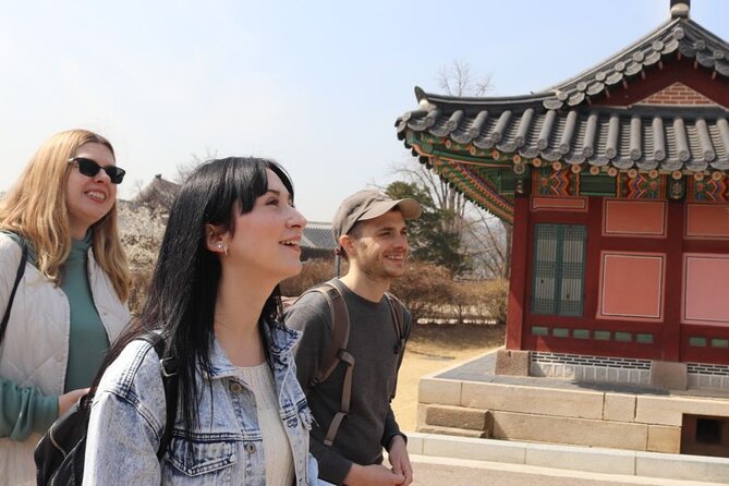 Seoul Half Day Tour with a Local: 100% Personalized & Private - Bukchon Hanok Village and the old residential Seoul