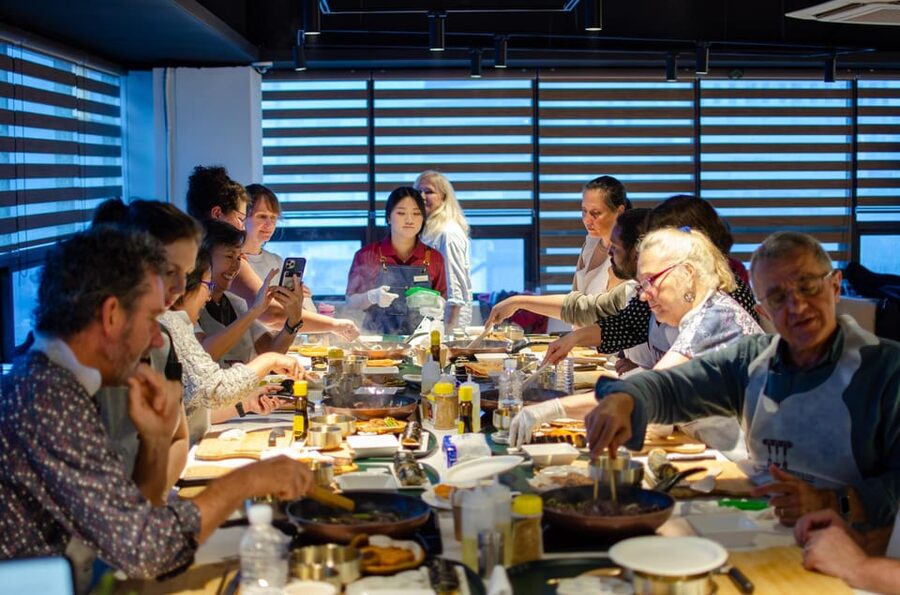Seoul: Korean Cooking at Seoul Cooking Club! - What your 150 minutes at Seoul Cooking Club look like