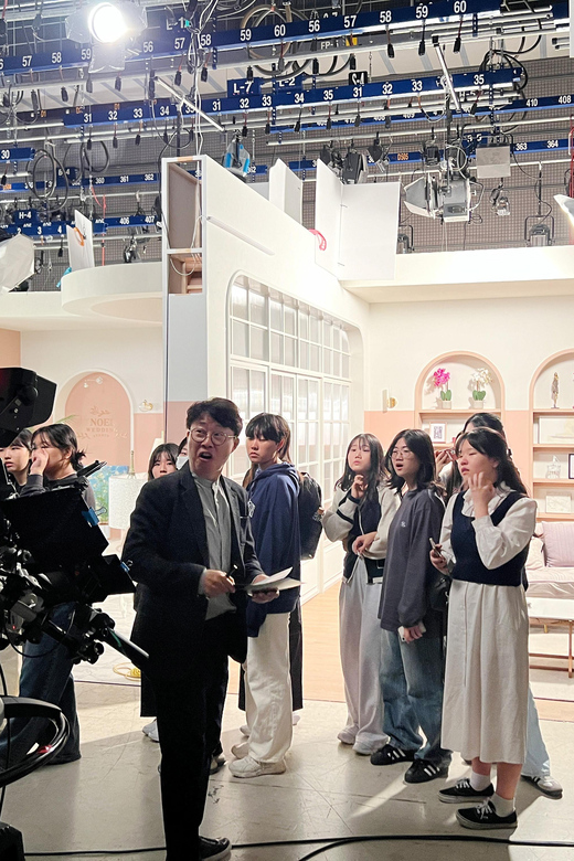 Seoul: MBC Insider Live K-Drama Rehearsal & VIP Studio Tour - Who should book this MBC tour?