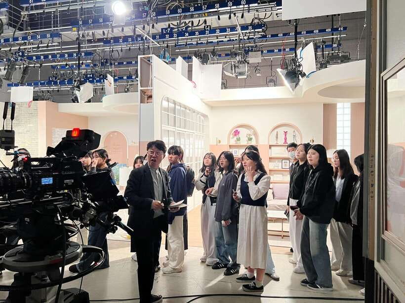 Seoul: MBC Insider Live K-Drama Rehearsal & VIP Studio Tour - Why a live rehearsal changes the usual K-drama tour