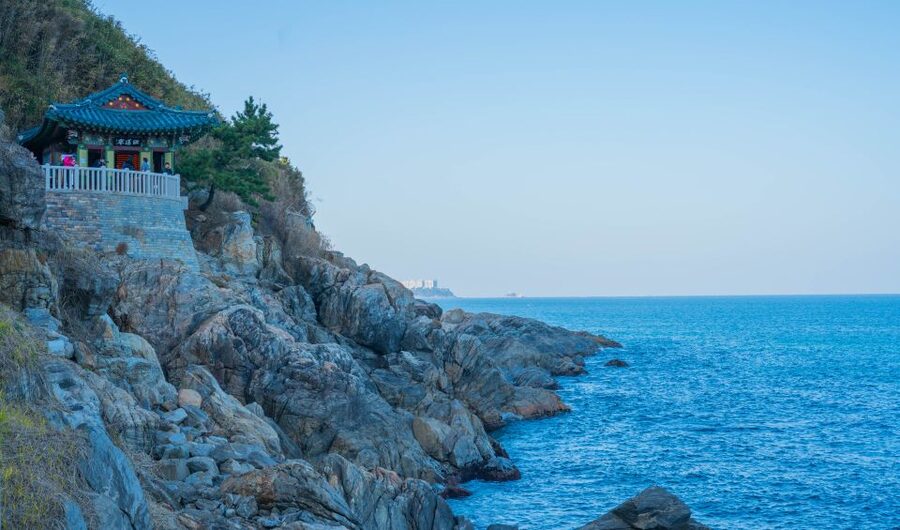 Seoul: Mt Seorak + Naksansa Temple or Nami Island Group Tour - What the $68 price really buys you