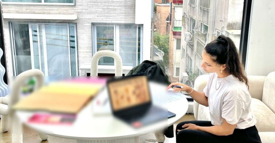 Seoul: Personal Color, Fashion, and Make-up Analysis Session - Makeup advice that reaches the shopping list