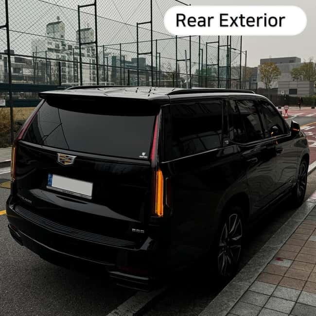 Seoul: Private Luxury Vehicle Tour - English/Spanish guiding - Five hours in Seoul: palace, hanok lanes, market, and city views