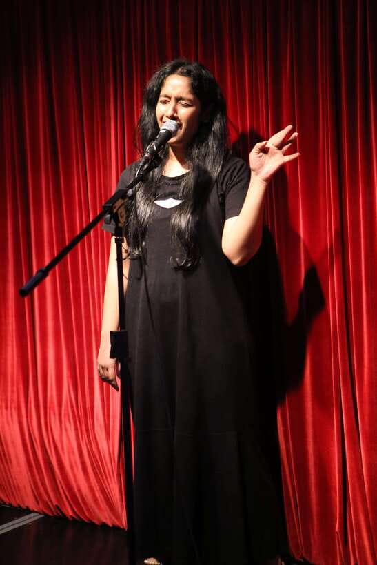 Seoul’s Stars: Open Mic with Local & International Talent - A low-cost night built around live music
