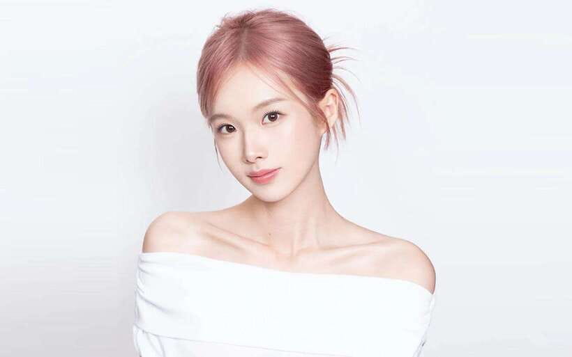 Seoul: Sihyunhada Photo, Personal Color, Makeup&Hair TOUR - Optional personal color analysis and useful style advice