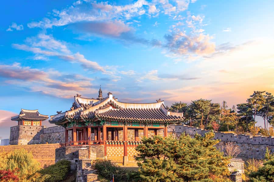 Seoul : Suwon Hwaseong Fortress+Starfield Library+Waujeongsa - Starfield Library brings a sharp change of pace