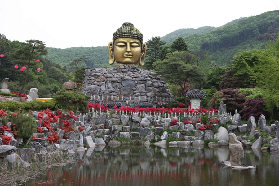 Seoul : Suwon Hwaseong Fortress+Starfield Library+Waujeongsa - Making kimbap and learning about gim