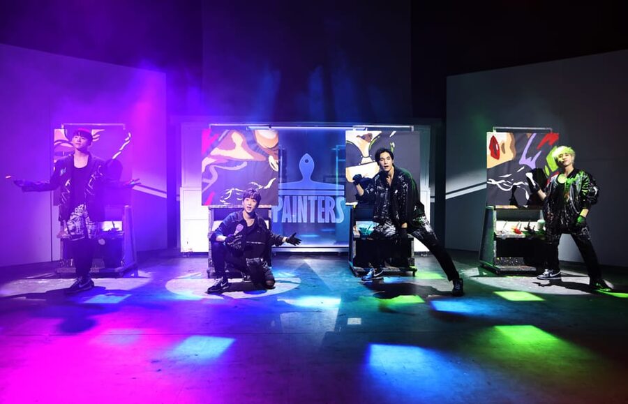 Seoul: The Painters Live Art K-pop Dance Show Ticket - Comedy and audience participation