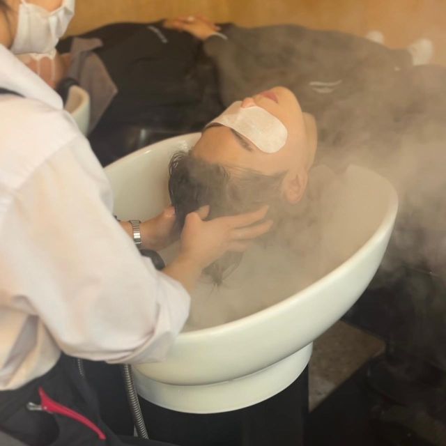 Seoul: Traditional Korean Hair and Scalp Care Beauty Tour - The Korean massage and relaxation setup