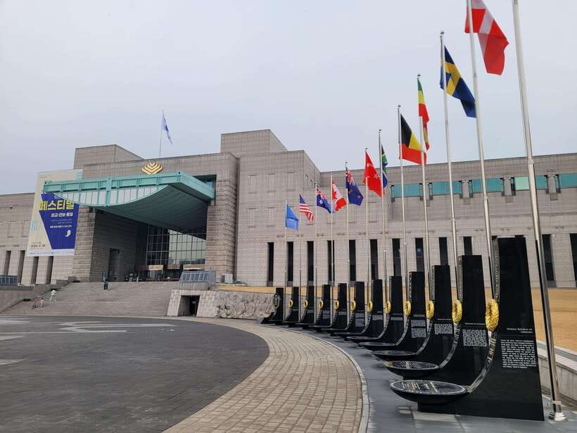 Seoul: War Memorial of Korea Private Guided Museum Tour - Key points to know before booking