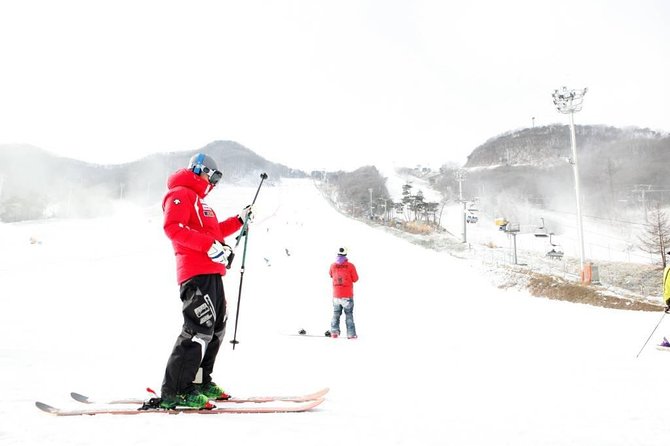 Ski Tour to Jisan Ski Resort from Seoul - Key points to know before booking