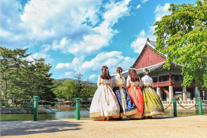 Small Group Seoul Highlight Tour opt. Hanbok & Tea Ceremony - Why this tour works for a first day in Seoul