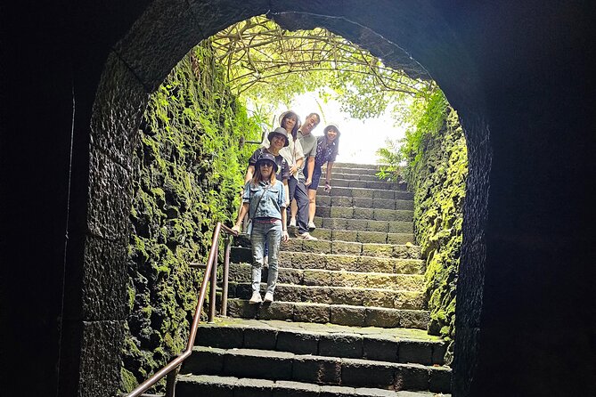 Small group tour FULL - PACKAGE Tour to All Areas in Jeju Island - Jeongbang Waterfall meets the sea